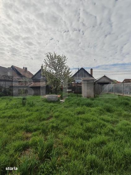 Casă cu 2 camere cu Teren 660 Mp în Mihai Viteazu