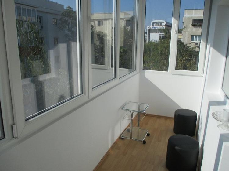 Apartament cu 2 camere decomandat, mobilat în Aviației