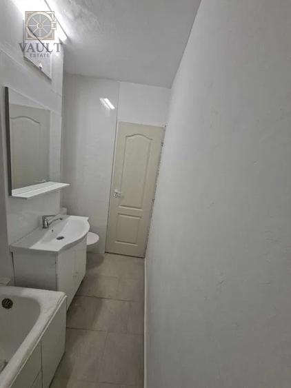 Garsonieră decomandată, mobilată în Rahova