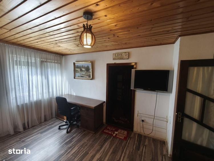 Casă cu 5 camere cu Teren 1500 Mp în Ultracentral
