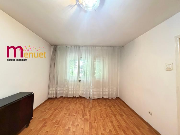 Apartament cu 2 camere decomandat în Central