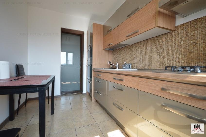 Apartament cu 2 camere decomandat, mobilat în Vitan Mall