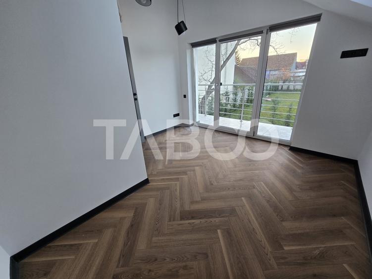 Apartament cu 3 camere decomandat în Turnișor