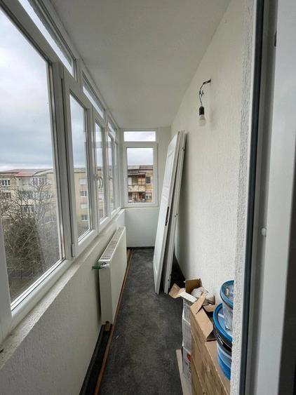 Apartament cu 2 camere decomandat în Botizului