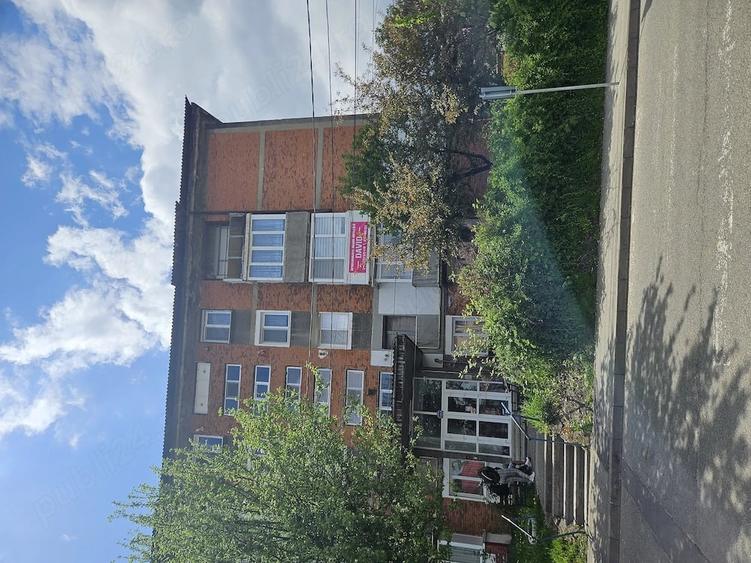 Apartament cu 2 camere semidecomandat în Ultracentral