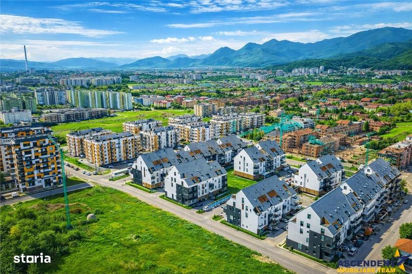 Apartament cu 2 camere decomandat în Tractorul — fotografia 1