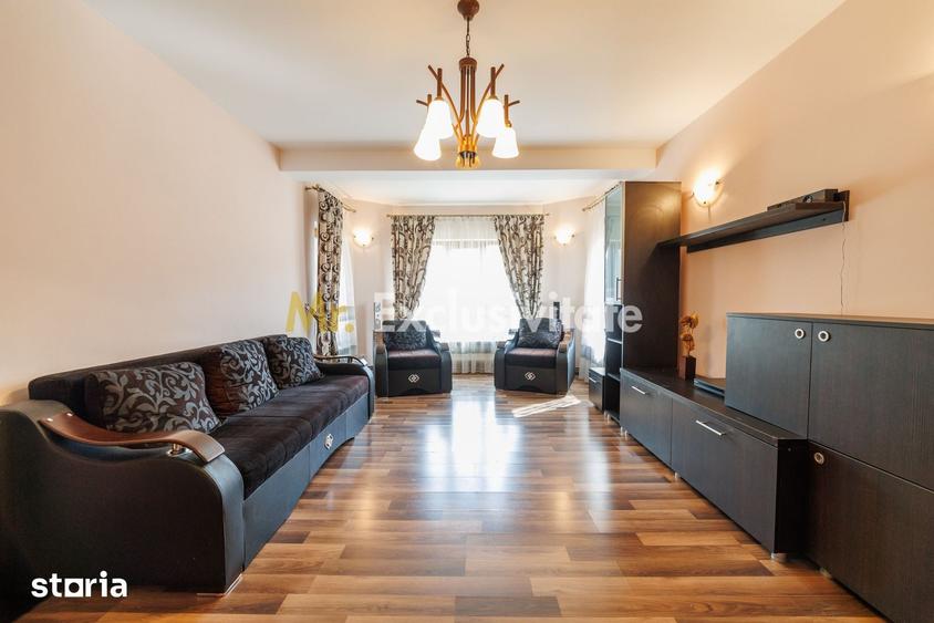 Casă cu 5 camere cu Teren 600 Mp în Priboieni