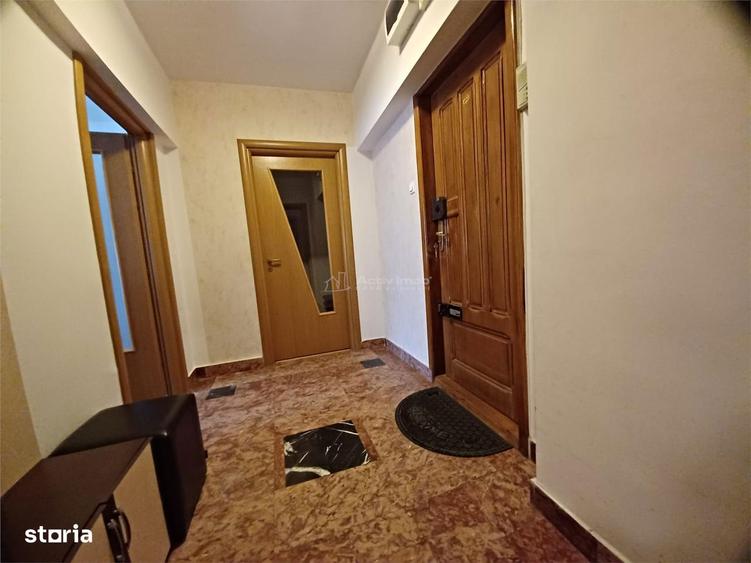 Vanzare Apartament 3 camere - Piata Victoriei Sfin5 - 5