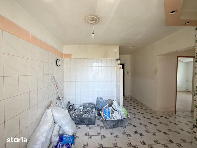 Apartament cu 3 camere în Colentina