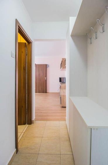 Apartament cu 2 camere semidecomandat în Astra