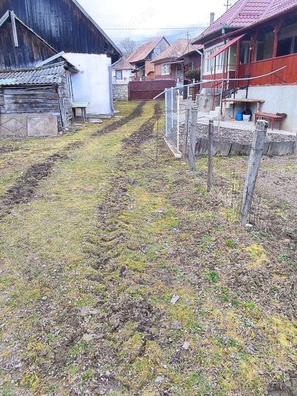 Casă cu 3 camere în Făureni