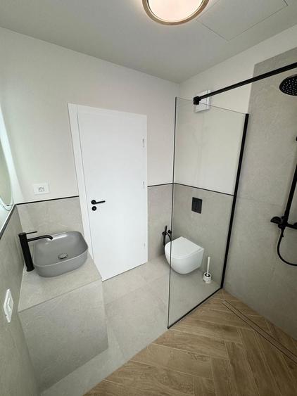 Apartament cu 3 camere decomandat, mobilat în Voluntari