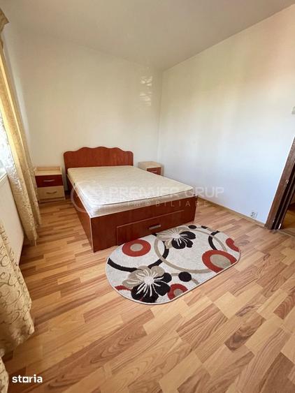 Apartament cu 2 camere semidecomandat în Podu Roș