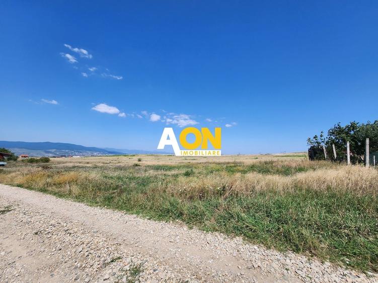 Teren Construcții intravilan de 485 mp, în Periferie