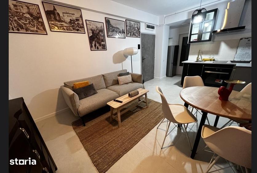 Apartament cu 3 camere în Calea Călărașilor