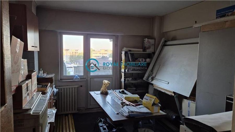 Apartament cu 2 camere decomandat în Ultracentral