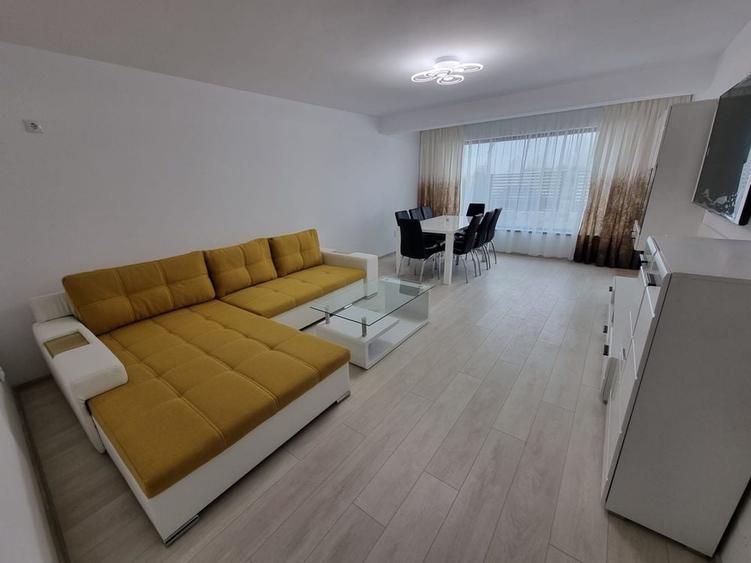 Casă cu 4 camere cu Teren 500 Mp în Exterior Vest