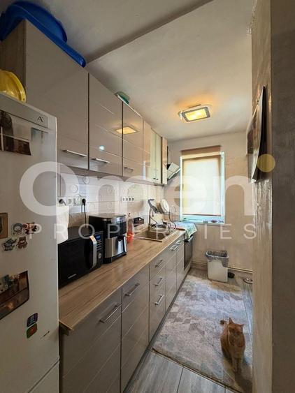 Apartament cu 2 camere semidecomandat, mobilat în Săsar