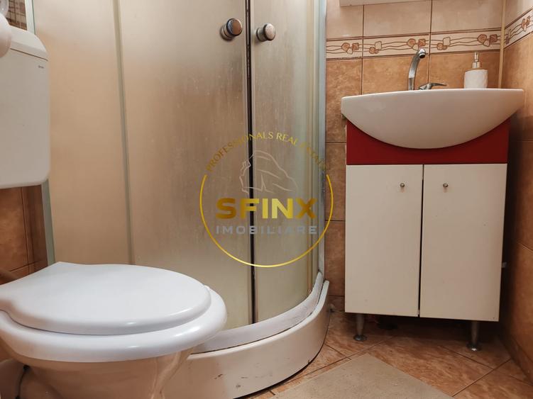 Apartament cu 4 camere decomandat, mobilat în Tei