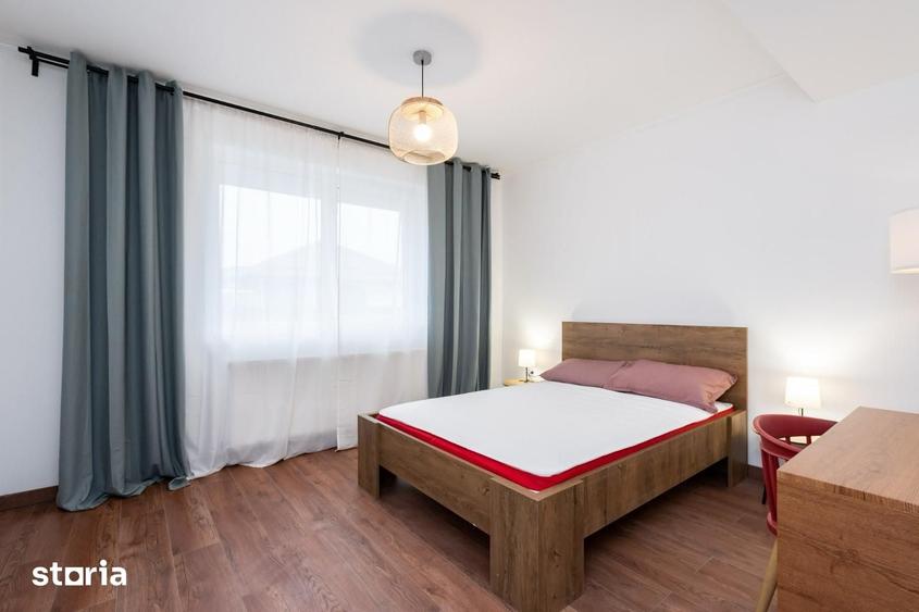 Casă cu 4 camere cu Teren 440 Mp în Săbăreni