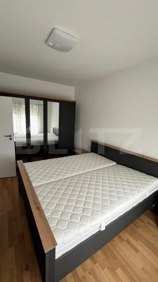 Apartament cu 3 camere decomandat, mobilat în Steaua