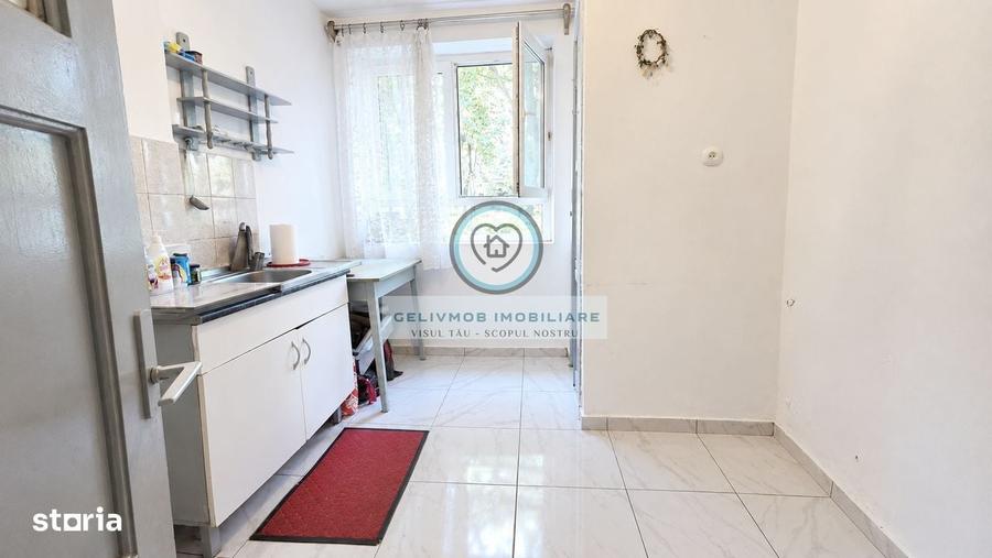 Apartament cu 2 camere semidecomandat în Republicii