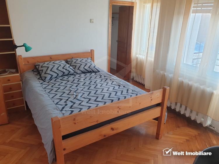 Casă individuală cu 4 camere decomandat cu Canalizare în Zorilor