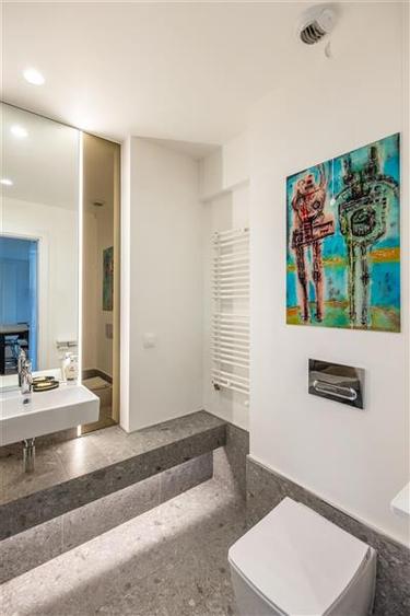 Apartament cu 2 camere decomandat, mobilat în Aviației