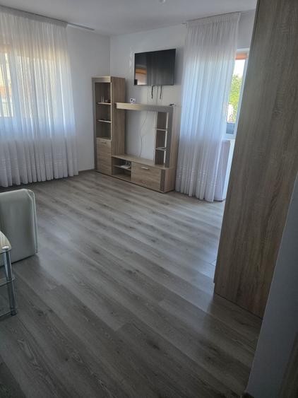 Garsonieră decomandată în Sânpetru