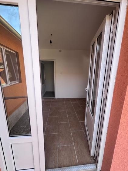 Casă individuală cu 5 camere cu Teren 3223 Mp în Josani (Măgești)