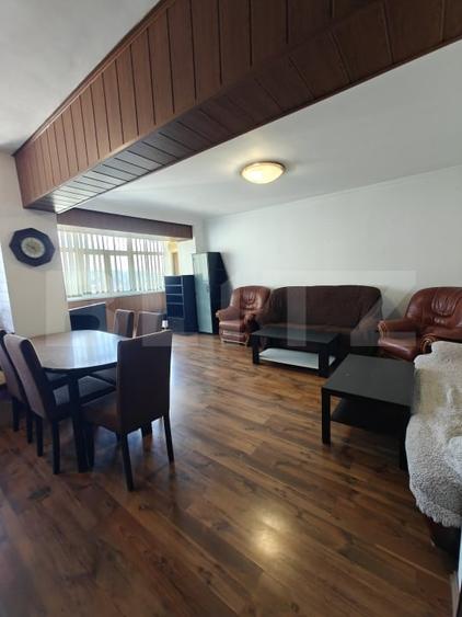 Apartament cu 4 camere decomandat, mobilat în Ultracentral