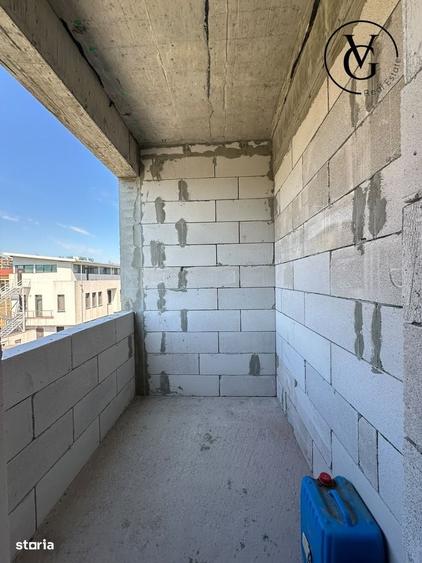 Apartament cu 3 camere decomandat în Palazu Mare