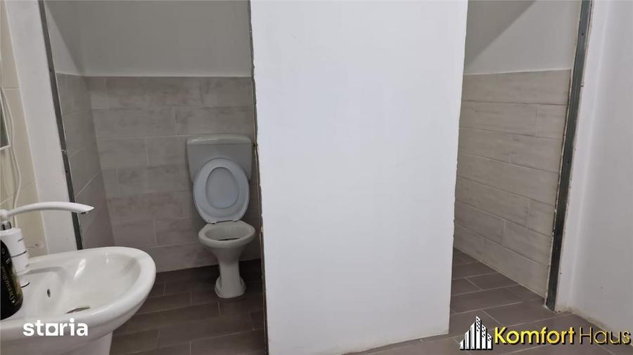 Spațiu comercial, de 260 mp, în Letea