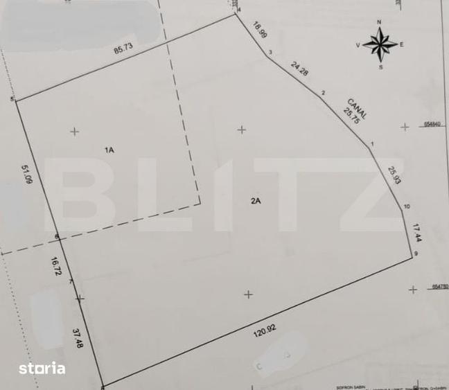 Teren de 11500 mp, în Bobota