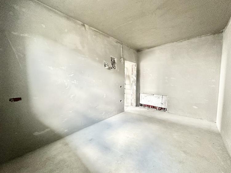 Duplex cu 4 camere cu Canalizare în Moșnița Veche
