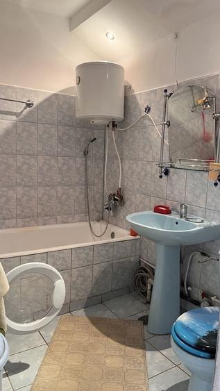 Apartament cu 2 camere semidecomandat în Exterior Vest