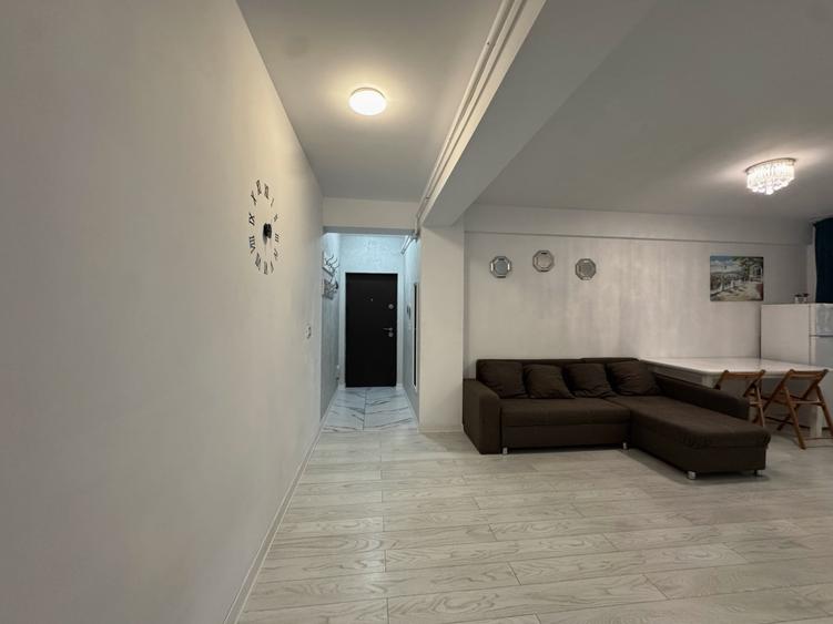Apartament cu 2 camere decomandat în Valea Adâncă