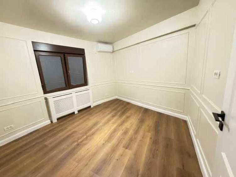 Apartament cu 3 camere semidecomandat în Romană