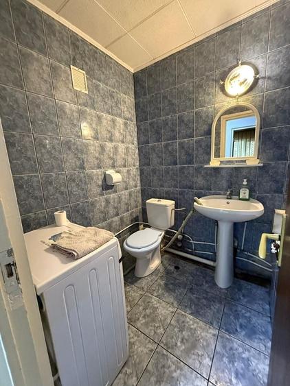 Apartament cu 2 camere decomandat, mobilat în Gorjului