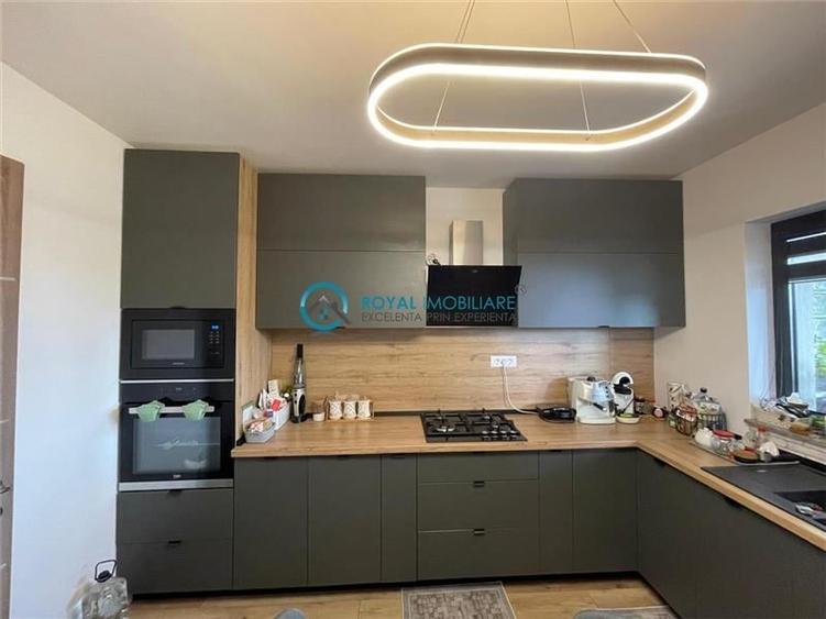 Casă individuală cu 4 camere cu Teren 1200 Mp în Puchenii Mici