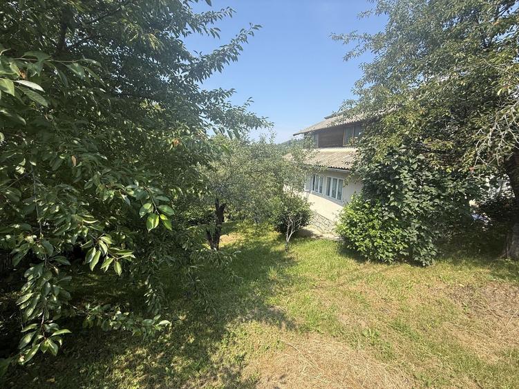 Casă parter+mansarda 80 mp+ teren intravilan 476 mp Sotrile Prahova ! - 25