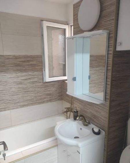 Apartament cu 2 camere semidecomandat, mobilat în Eroii Revoluției