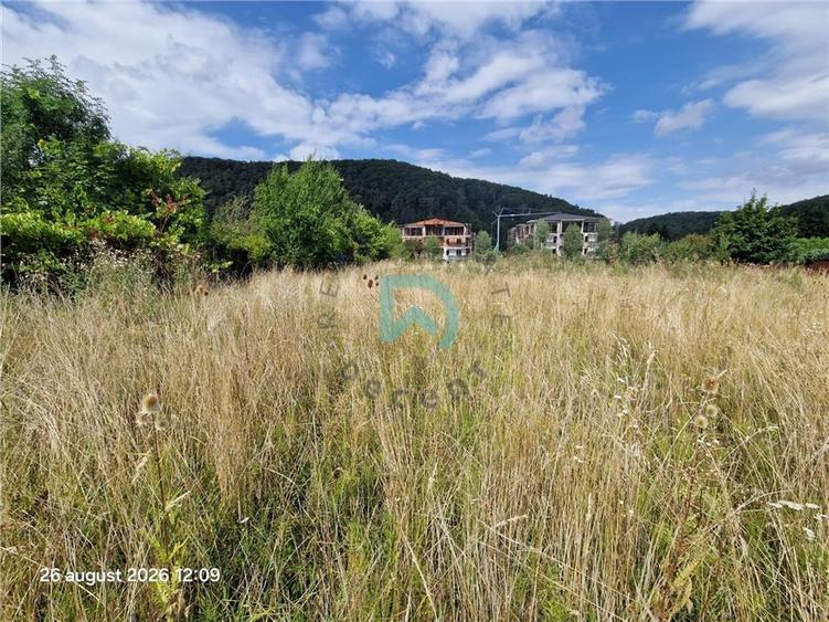 Teren intravilan de 2160 mp, în Bunloc