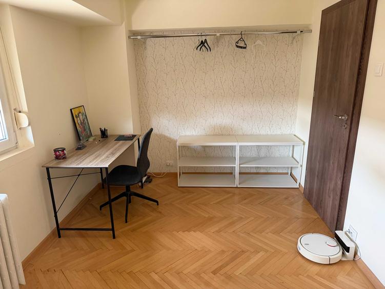 Apartament cu 3 camere decomandat în Unirii