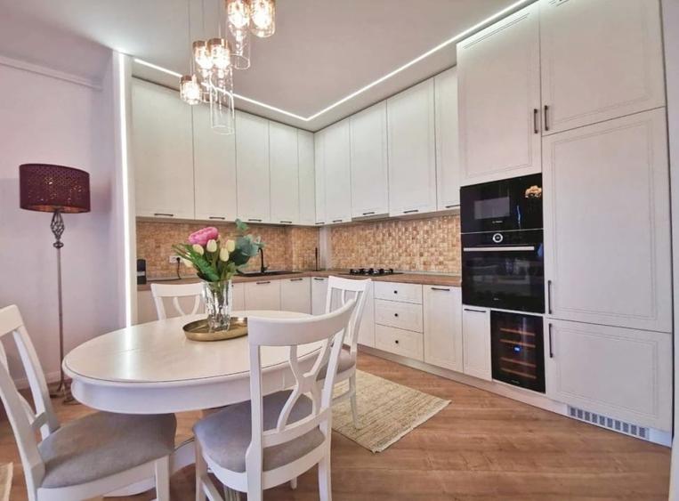 Apartament cu 2 camere decomandat, mobilat în Pipera