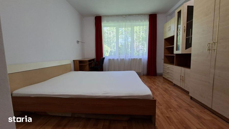 Apartament cu 2 camere decomandat, mobilat în 7 Noiembrie