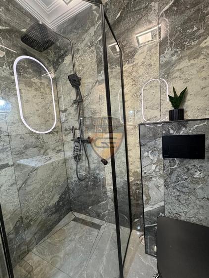 Apartament cu 4 camere decomandat, mobilat în Universitate