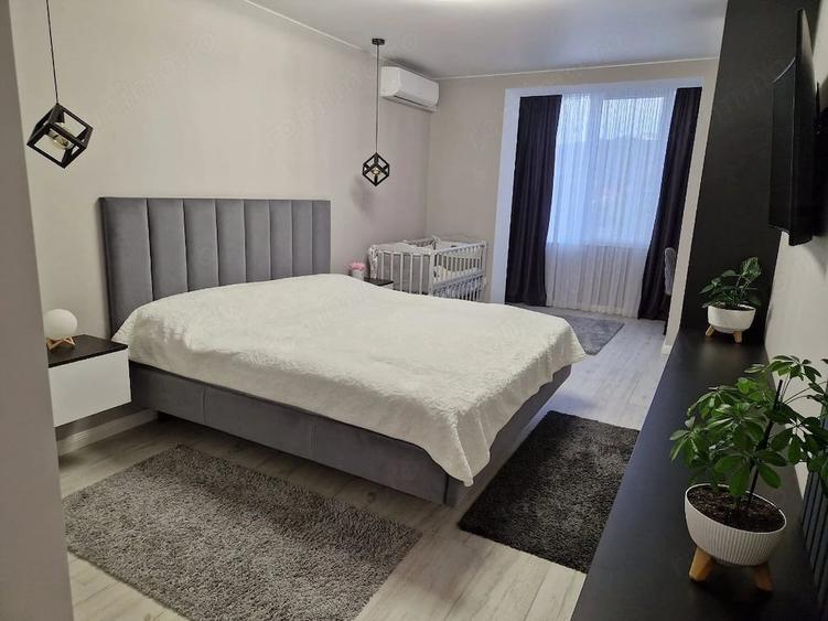 Garsonieră decomandată în Moșilor