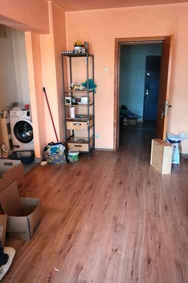 Apartament cu 2 camere semidecomandat în Brâncoveanu