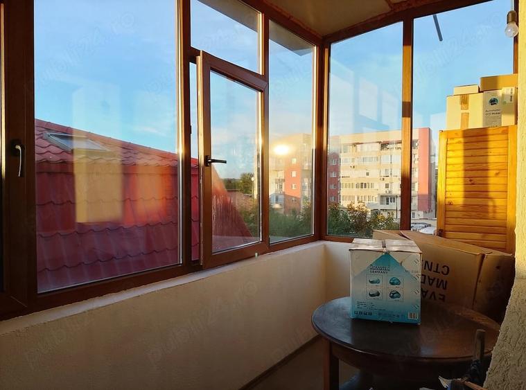 Garsonieră decomandată în Vest